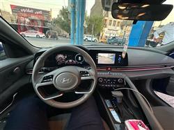 هیوندای ئەلەنترا